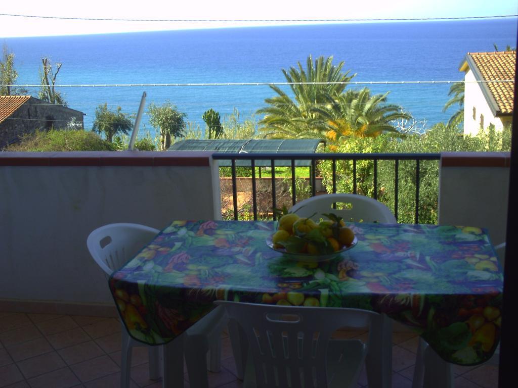 Casamareblu Villa Parghelia Værelse billede